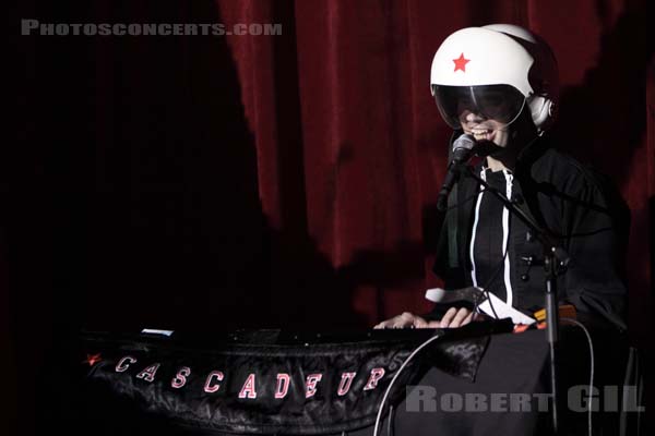 CASCADEUR - 2009-11-06 - PARIS - La Cigale - 